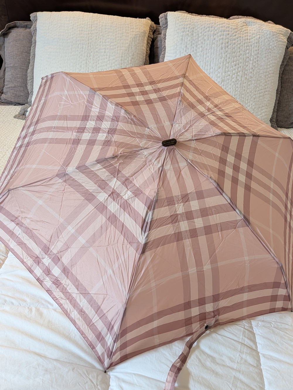 Authentic Burberry Folding Umbrella – Blush Pink Check / Plaid